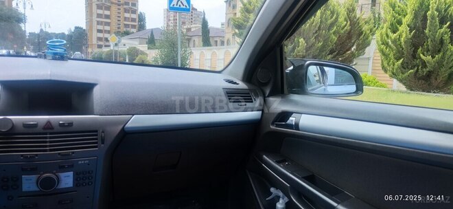 Opel Astra 2006, 355,000 km - 1.3 l - Bakı