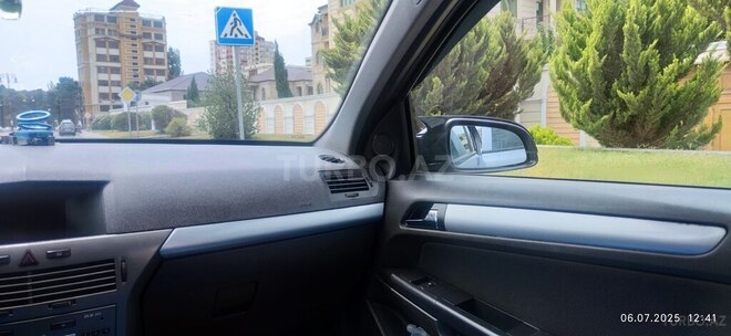 Opel Astra 2006, 355,000 km - 1.3 l - Bakı