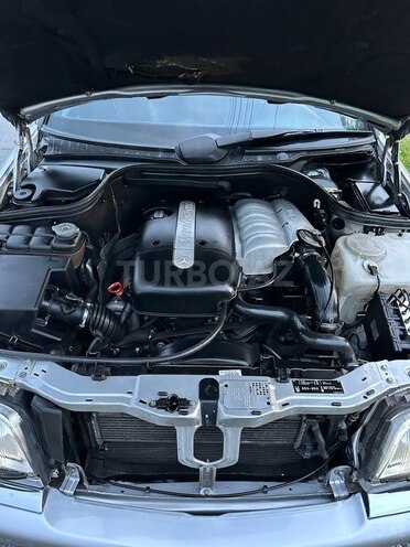 Mercedes C 220 d 2000, 330,000 km - 2.2 л - Zaqatala