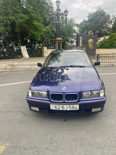 BMW 318 1993, 350,000 km - 1.8 l - Zaqatala