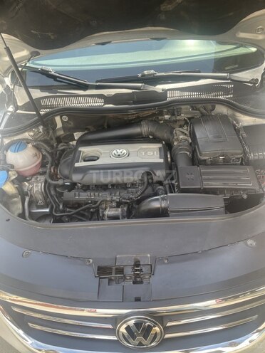Volkswagen Passat CC-15