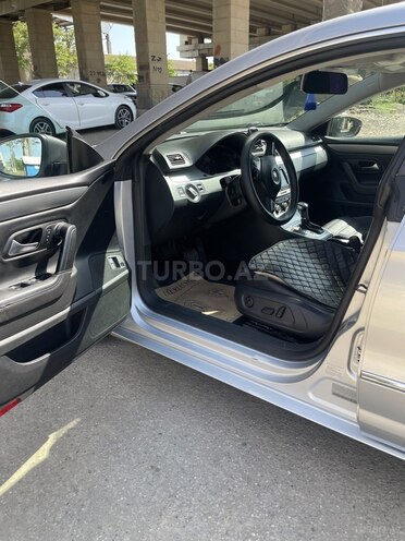 Volkswagen Passat CC-10