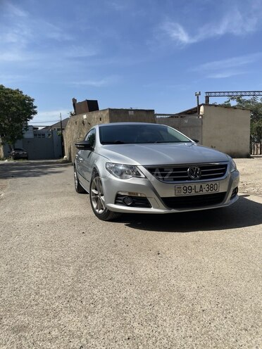 Volkswagen Passat CC-1