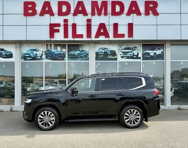 Toyota Land Cruiser-9