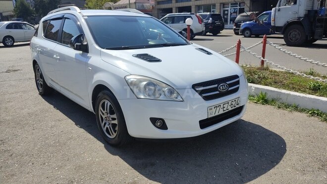 Kia  2008, 325,000 km - 1.6 l - Bakı