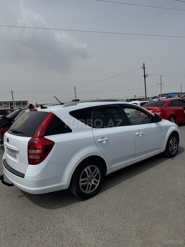 Kia  2008, 325,000 km - 1.6 l - Bakı