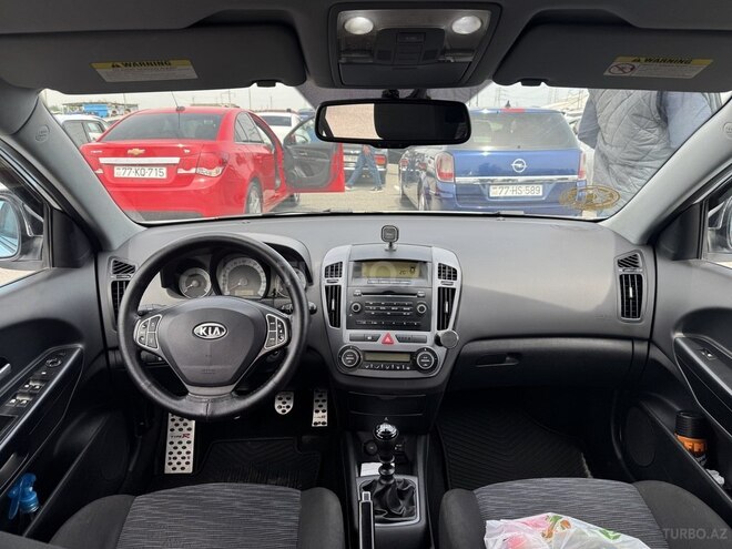 Kia  2008, 325,000 km - 1.6 l - Bakı