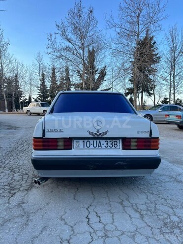 Mercedes 190-7
