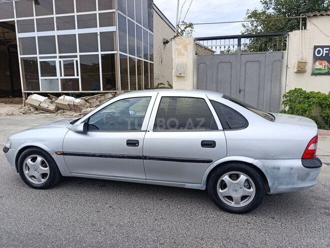 Opel Vectra 1998, 486,000 km - 1.6 l - Bakı