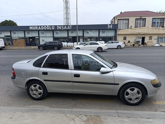 Opel Vectra 1998, 486,000 km - 1.6 l - Bakı