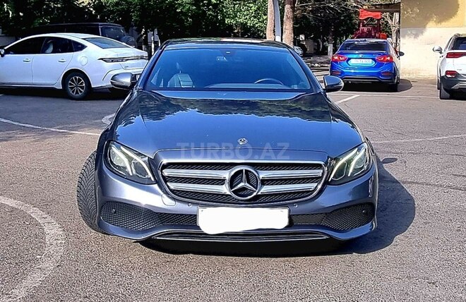 Mercedes E 200 d 2017, 202,000 km - 2.0 l - Bakı