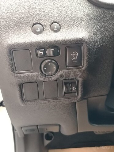 Nissan Note-15