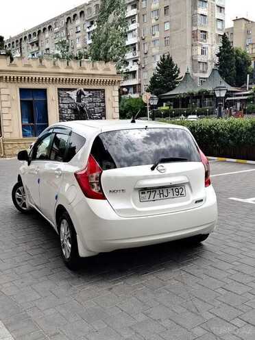 Nissan Note-10