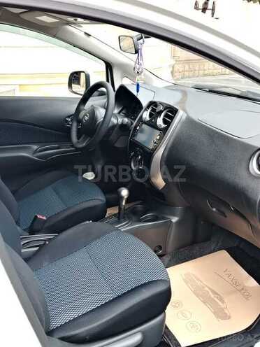Nissan Note-9