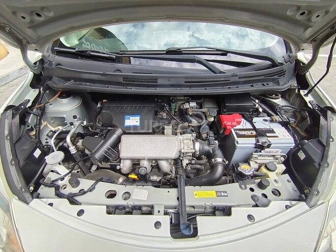 Nissan Note-21