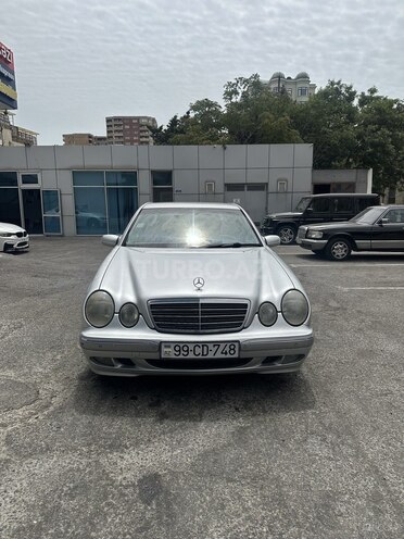 Mercedes E 240 1999, 420,000 km - 2.4 л - Bakı