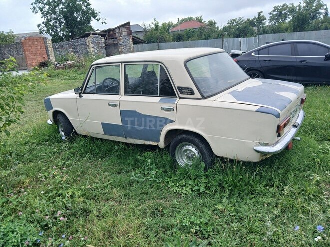 LADA (VAZ) 21011 1985, 95,000 km - 1.3 l - Qax