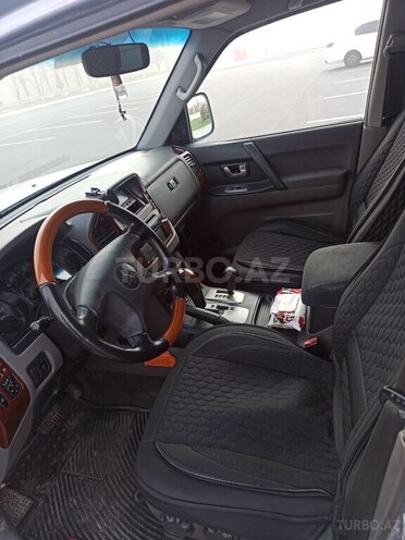 Mitsubishi Pajero 2004, 601,300 km - 2.8 l - Naxçıvan