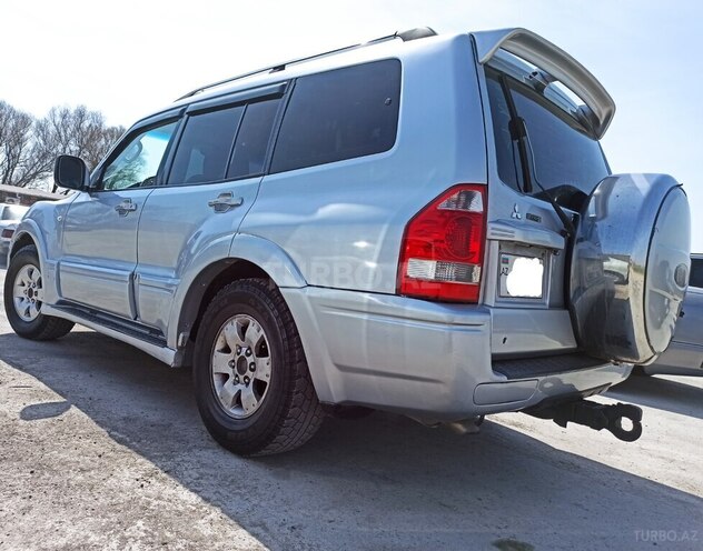 Mitsubishi Pajero 2004, 601,300 km - 2.8 l - Naxçıvan