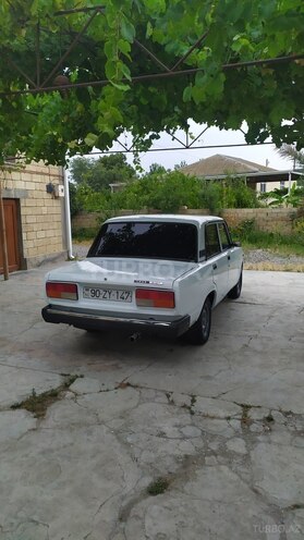 LADA (VAZ) 2107 2008, 72,345 km - 1.6 l - Salyan