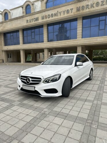 Mercedes E 200 2013, 330,000 km - 2.0 l - Bakı