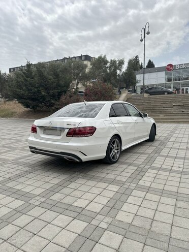 Mercedes E 200 2013, 330,000 km - 2.0 l - Bakı
