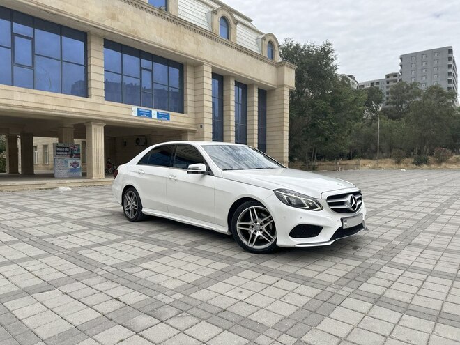 Mercedes E 200 2013, 330,000 km - 2.0 l - Bakı