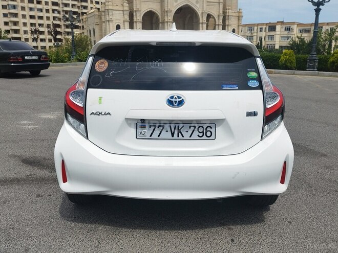 Toyota Aqua 2019, 66,000 km - 1.5 л - Bakı