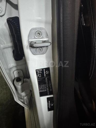 Mercedes E 200 2013, 330,000 km - 2.0 l - Bakı