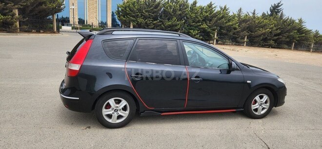 Hyundai i30 2010, 320,000 km - 1.4 l - Bakı