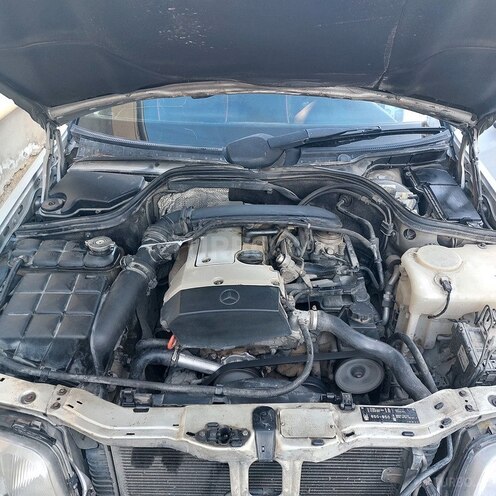 Mercedes C 180 1998, 456,000 km - 1.8 l - Bakı