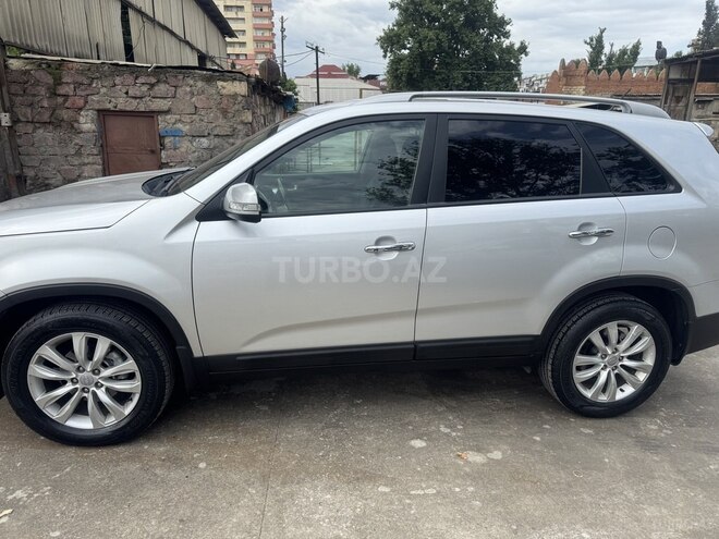 Kia Sorento 2011, 261,000 km - 2.0 l - Gəncə