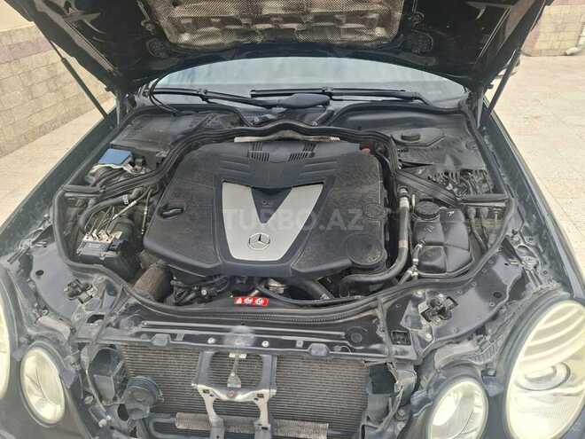 Mercedes E 280-6