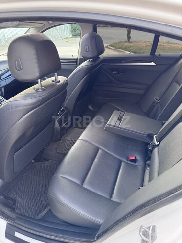 BMW 528-11