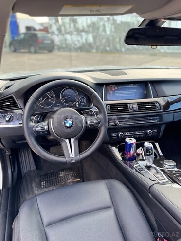 BMW 528-7