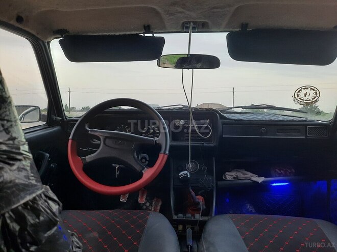 LADA (VAZ) 2107 1999, 88,663 km - 1.6 l - Salyan