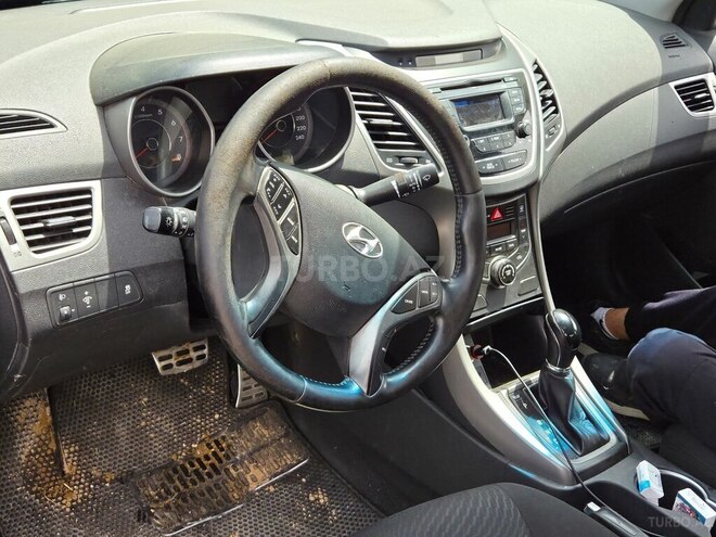 Hyundai Elantra 2014, 209,000 km - 1.8 l - Bakı