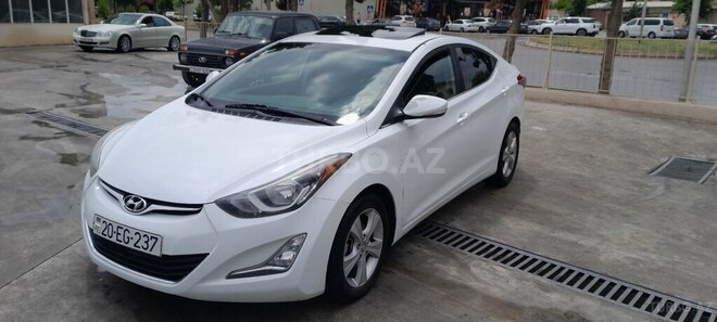 Hyundai Elantra 2015, 194,731 km - 1.8 л - Gəncə