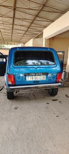 LADA (VAZ) Niva 1988, 95,000 km - 1.6 l - Salyan