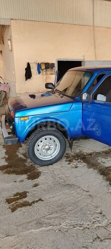 LADA (VAZ) Niva 1988, 95,000 km - 1.6 l - Salyan