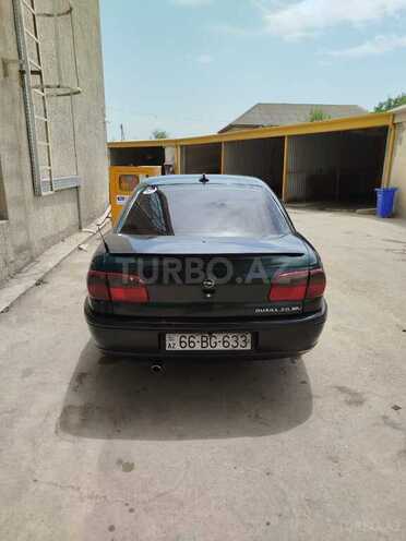 Opel Omega 1995, 390,307 km - 2.0 l - Salyan
