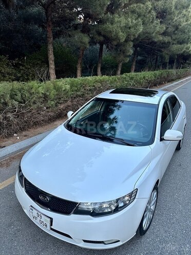 Kia Cerato 2009, 267,283 km - 2.0 l - Bakı