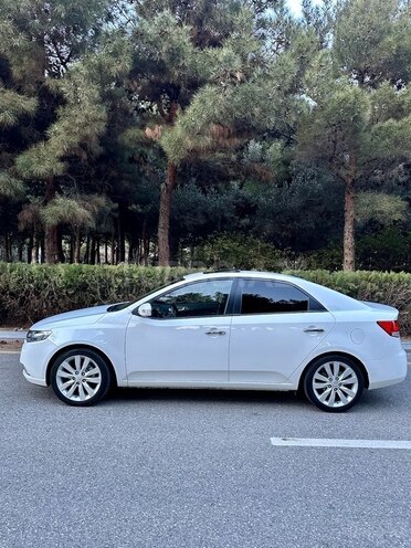 Kia Cerato 2009, 267,283 km - 2.0 l - Bakı