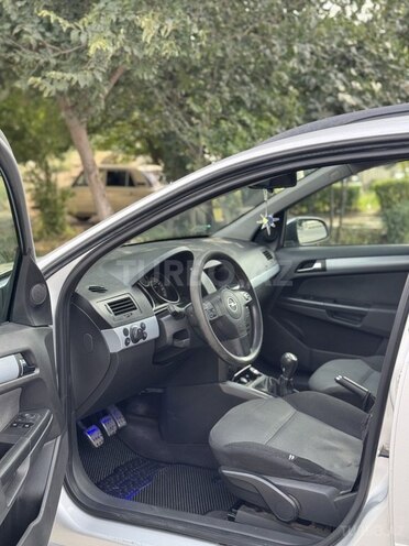 Opel Astra 2005, 331,141 km - 1.4 l - Bərdə