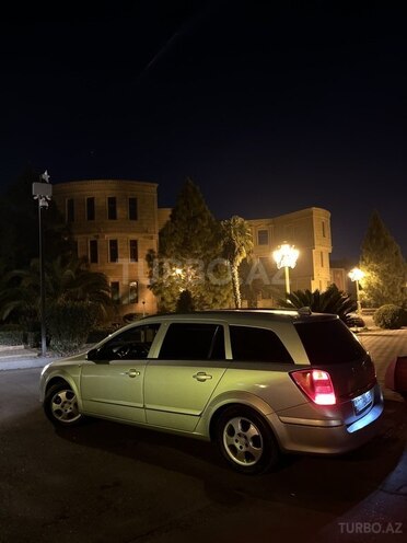 Opel Astra 2005, 331,141 km - 1.4 l - Bərdə