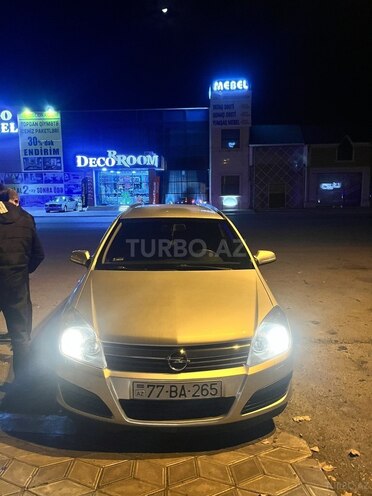 Opel Astra 2005, 331,141 km - 1.4 l - Bərdə