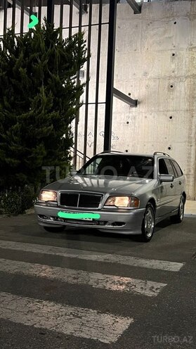 Mercedes C 220 d 2000, 435,000 km - 2.2 л - Bakı