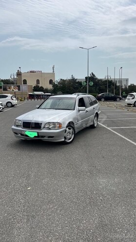 Mercedes C 220 d 2000, 435,000 km - 2.2 л - Bakı