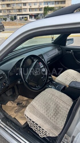 Mercedes C 220 d 2000, 435,000 km - 2.2 л - Bakı