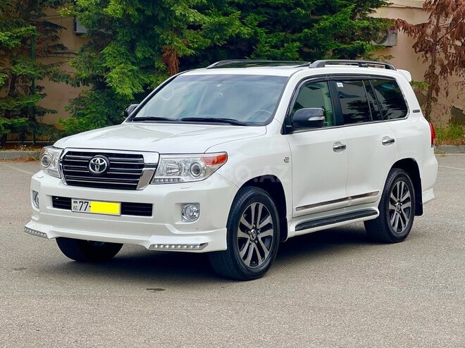 Toyota Land Cruiser-4